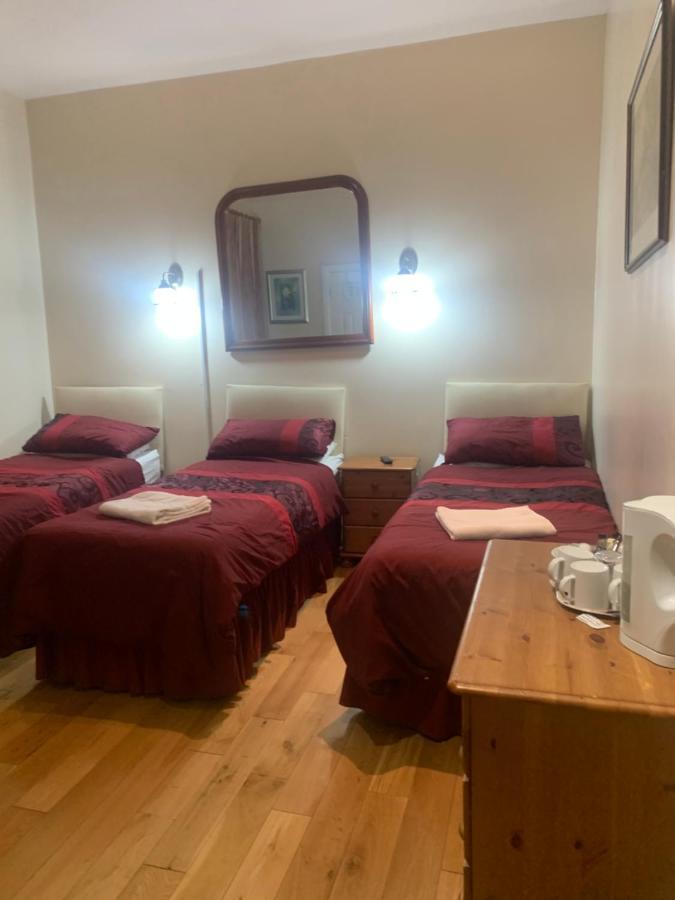 The Dharma Lodge Enfield Ngoại thất bức ảnh