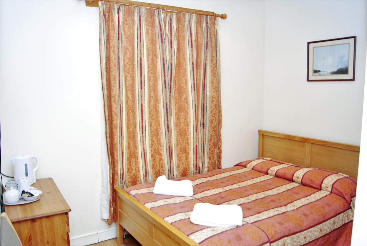 The Dharma Lodge Enfield Ngoại thất bức ảnh
